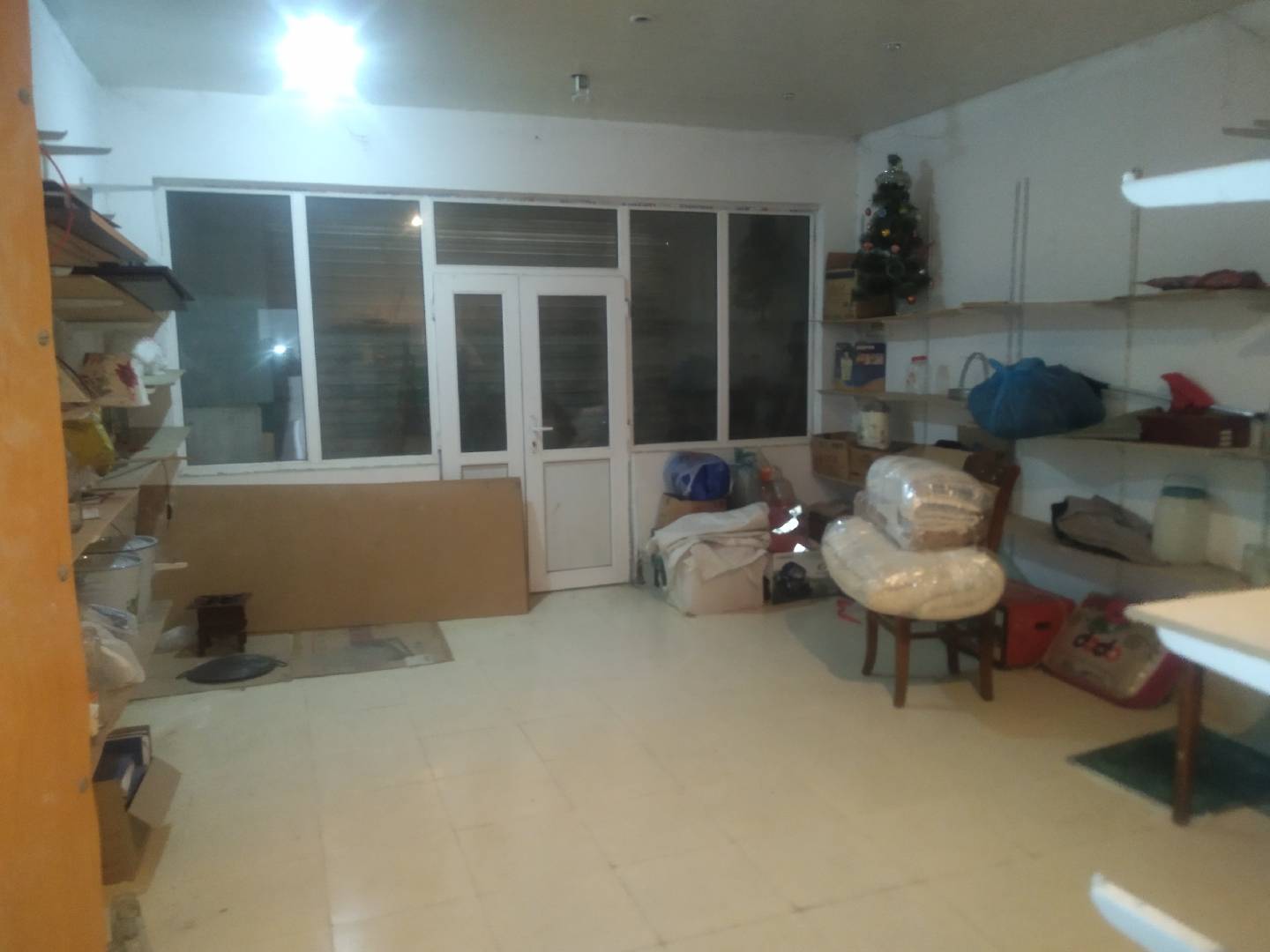 20 m² Orta təmirli obyekt kirayə verilir — şəkil 7