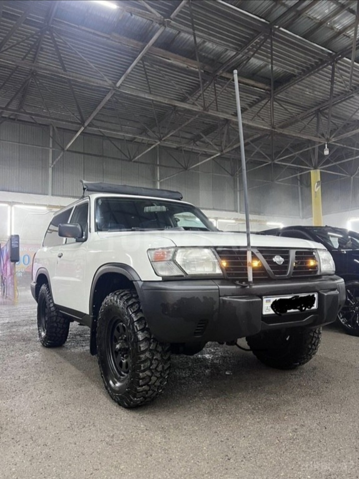 Nissan Patrol, 2001 il, 505000 km — şəkil 1