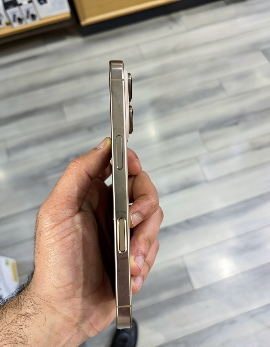 Apple, iPhone 15 Pro, 4 GB — şəkil 4