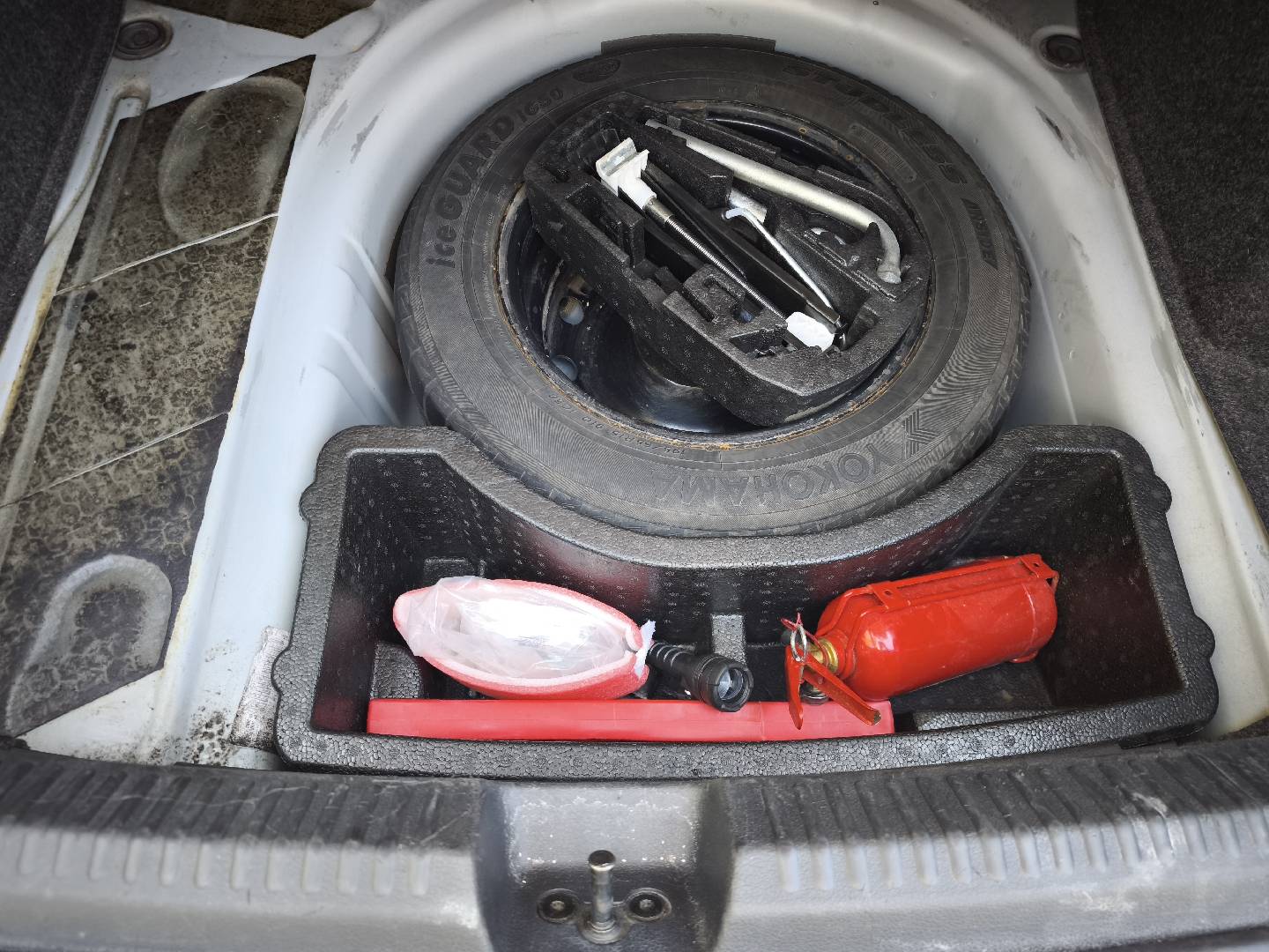 Volkswagen Polo, 2015 il, 2018 km — şəkil 16