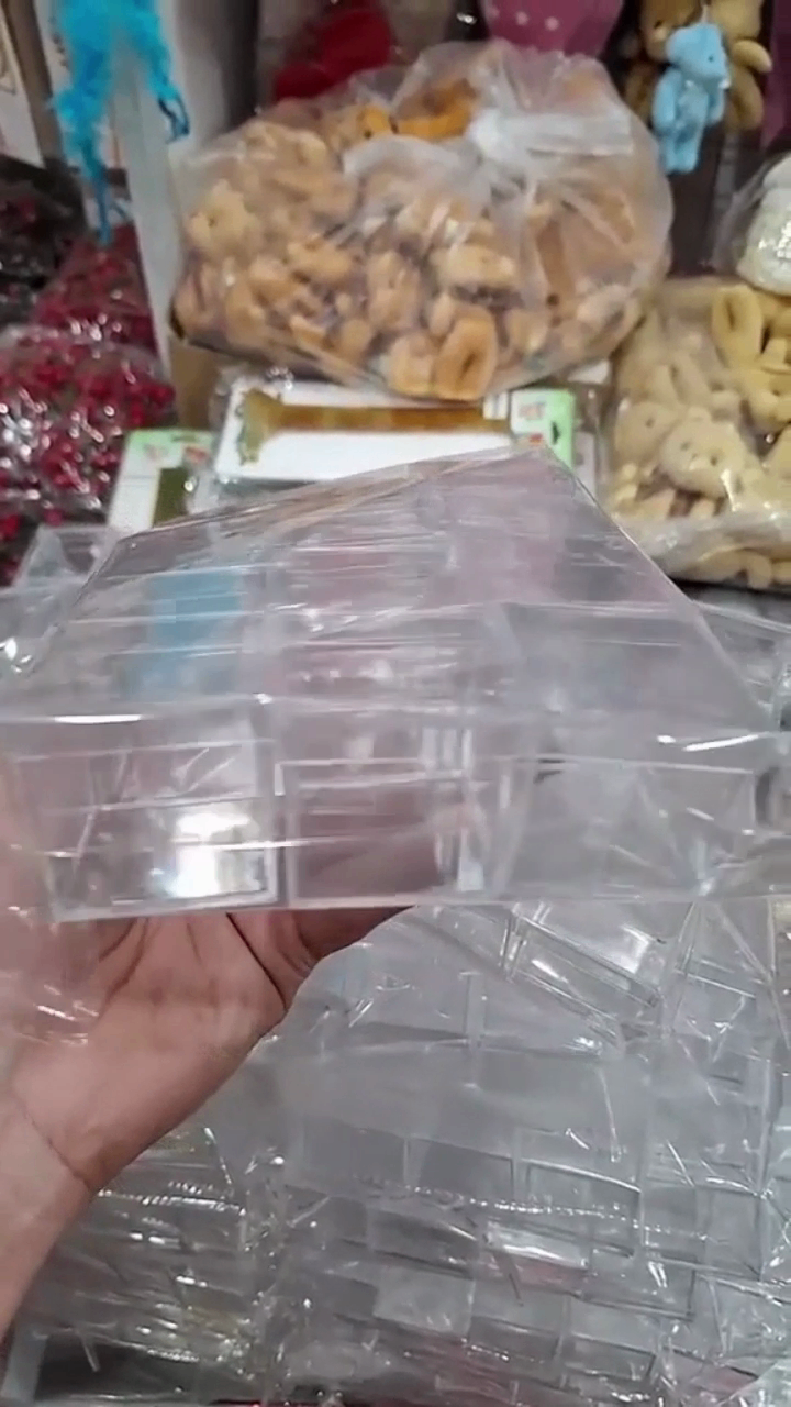Kvadrat mini plastik şəffaf qutular