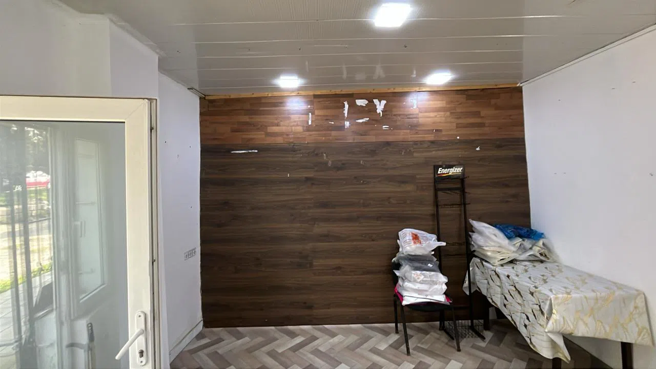 Orta təmirli obyekti, 15 m² kirayə verilir — şəkil 2