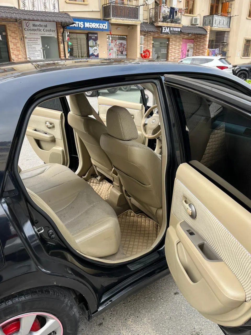 Nissan Tiida, 2007 il, 267000 km — şəkil 4