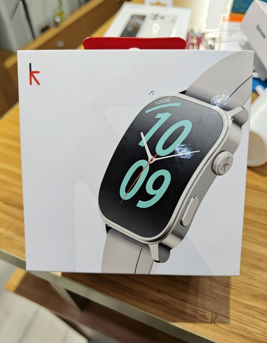 Ağ rəng smart saat — şəkil 1