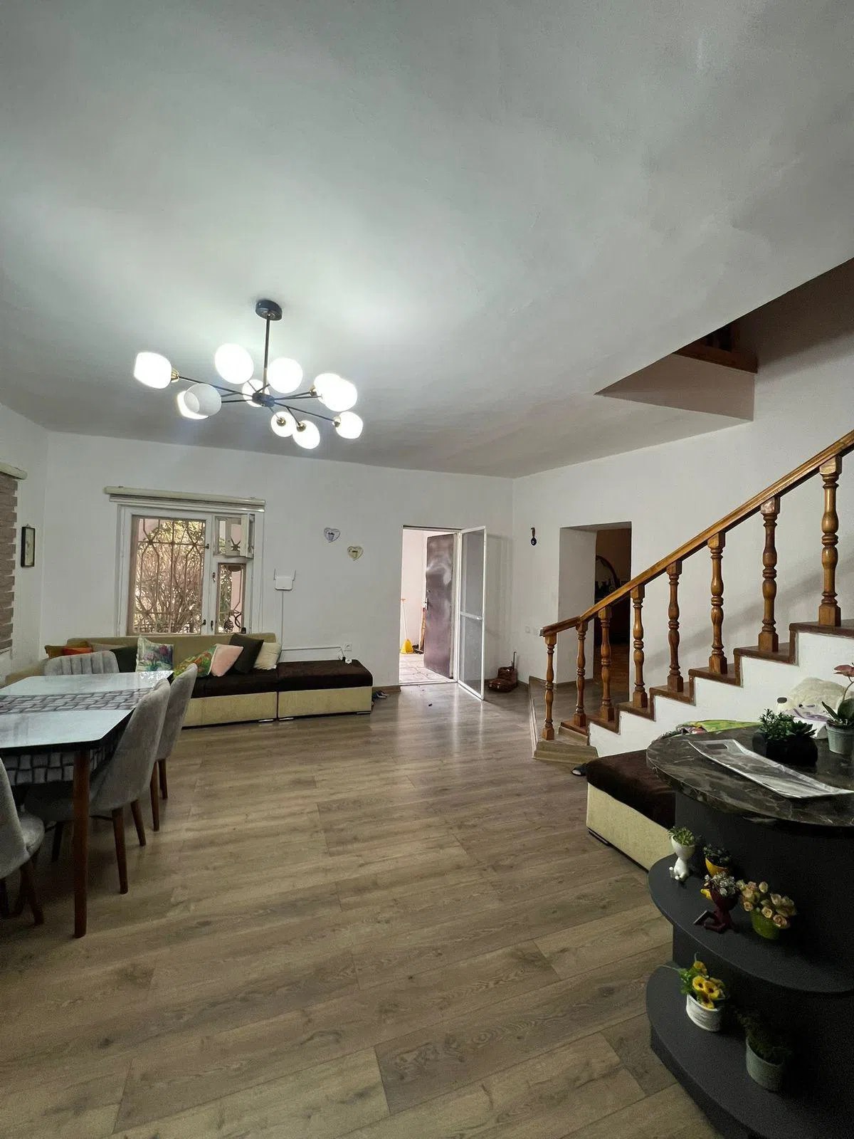 6 otaqlı bağ evi 200 m² 7 sot torpaq sahəsində satılır — şəkil 26