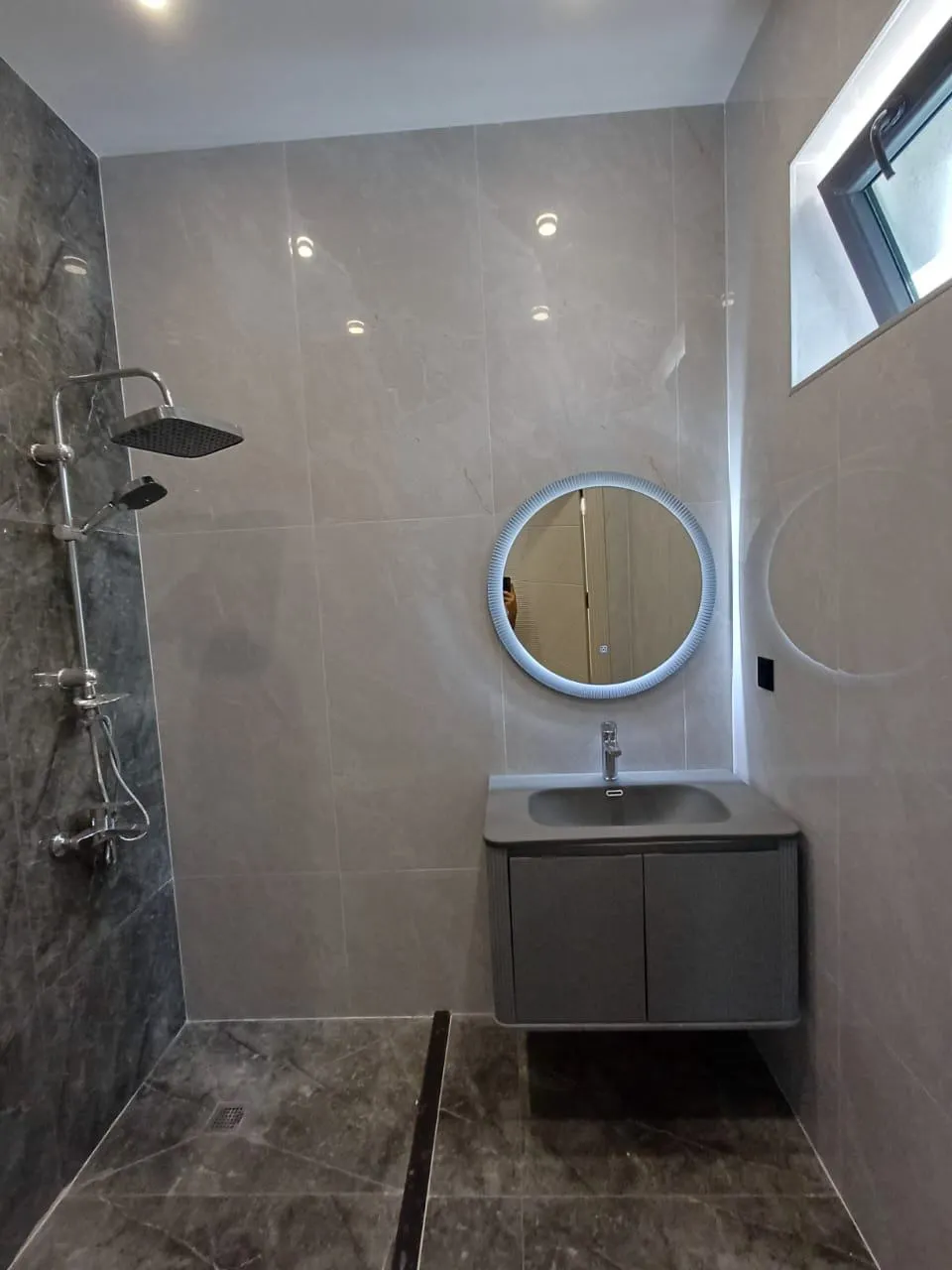 4 otaqlı villa 200 m² - 4.5 sot torpaq sahəsində satılır — şəkil 7