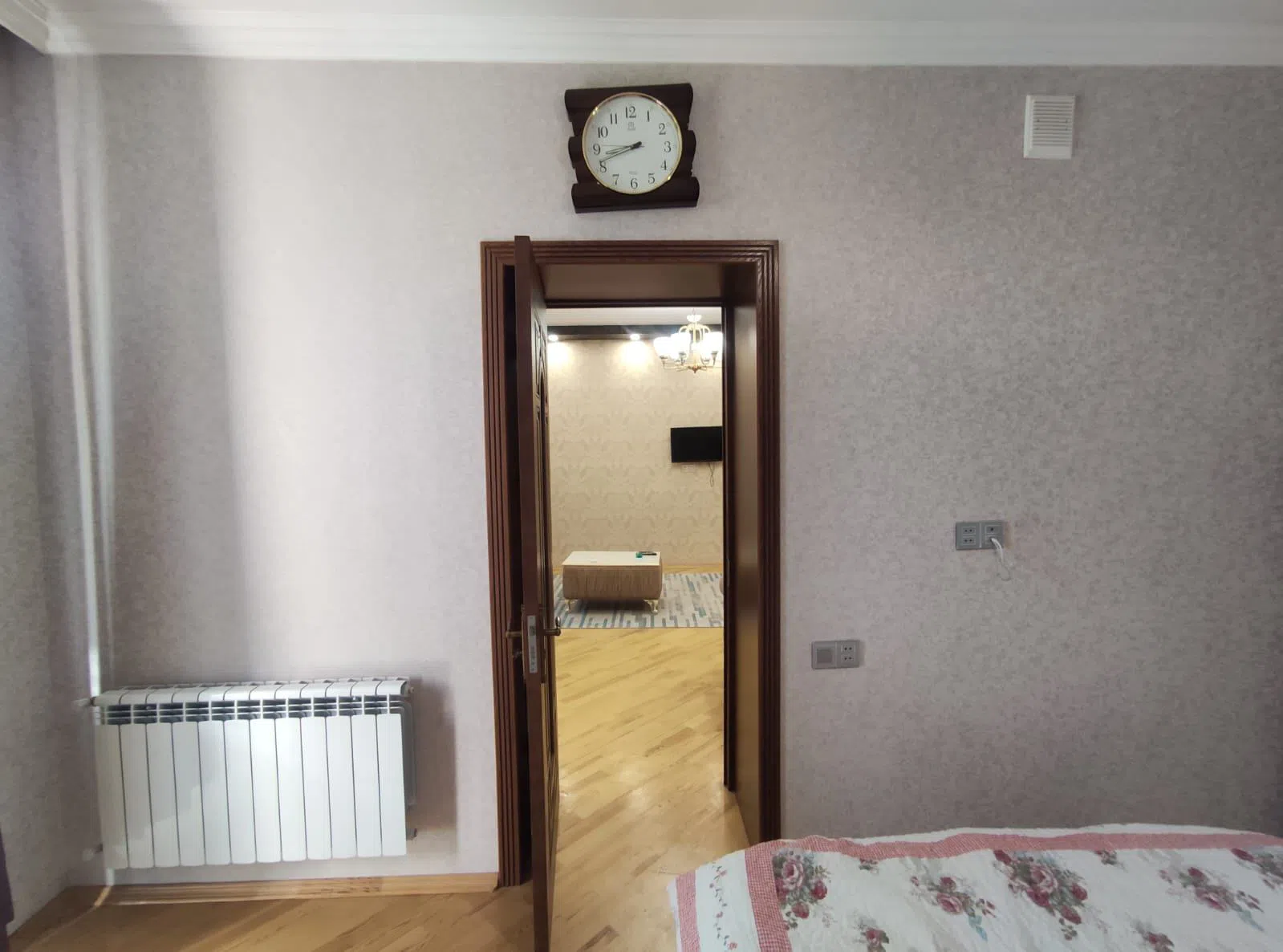 2 otaqlı mənzil 65 m² kirayə verilir — şəkil 10