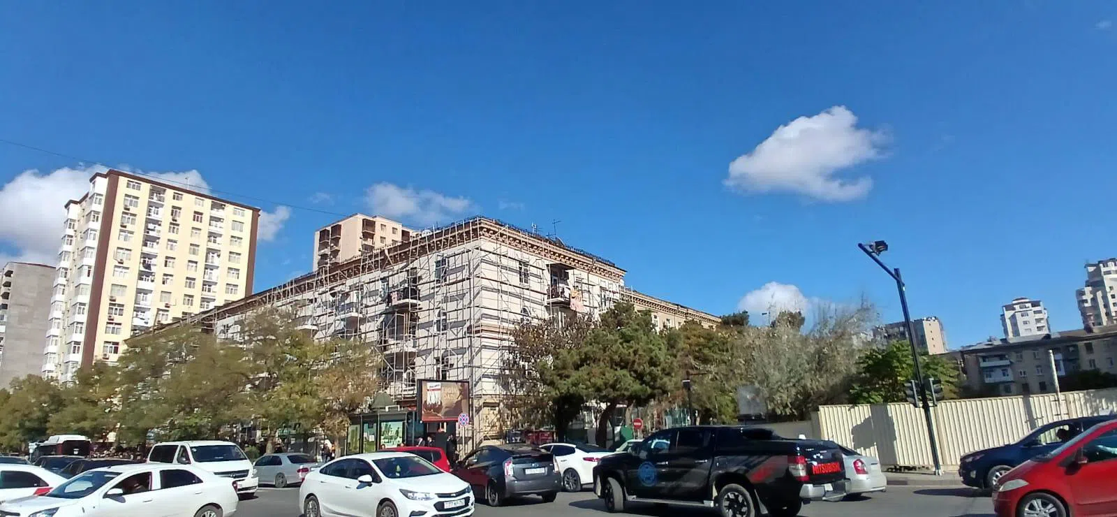 3 otaqlı mənzil 70 m² satılır