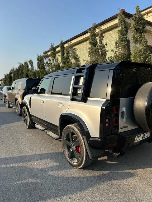 Land Rover Defender, 2020 il, 92000 km — şəkil 3