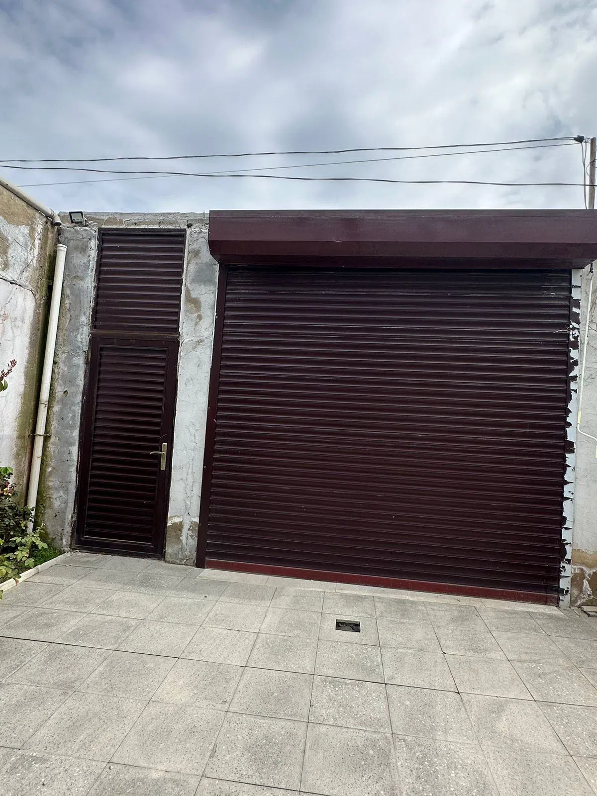 4 otaqlı bağ evi 300 m² 2 sot torpaq sahəsində satılır