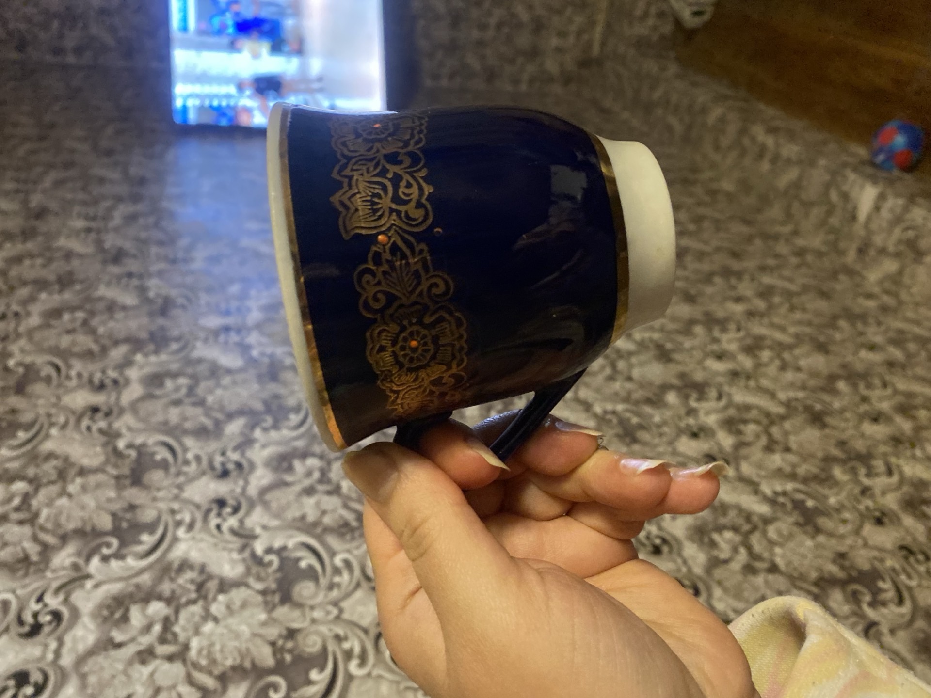 Fincan-stəkan Keramika material — şəkil 1