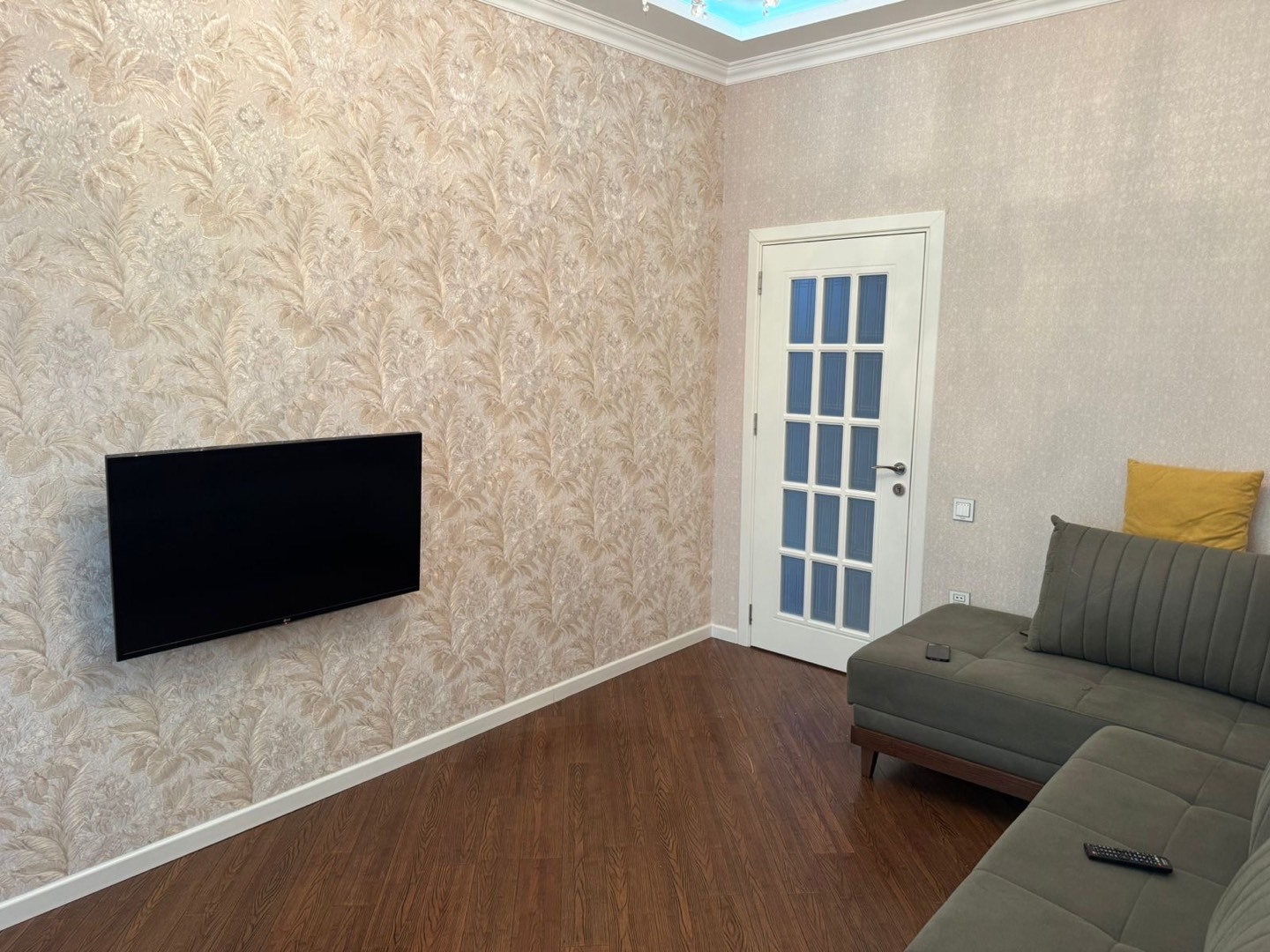 2 otaqlı mənzil 93 m² satılır — şəkil 3
