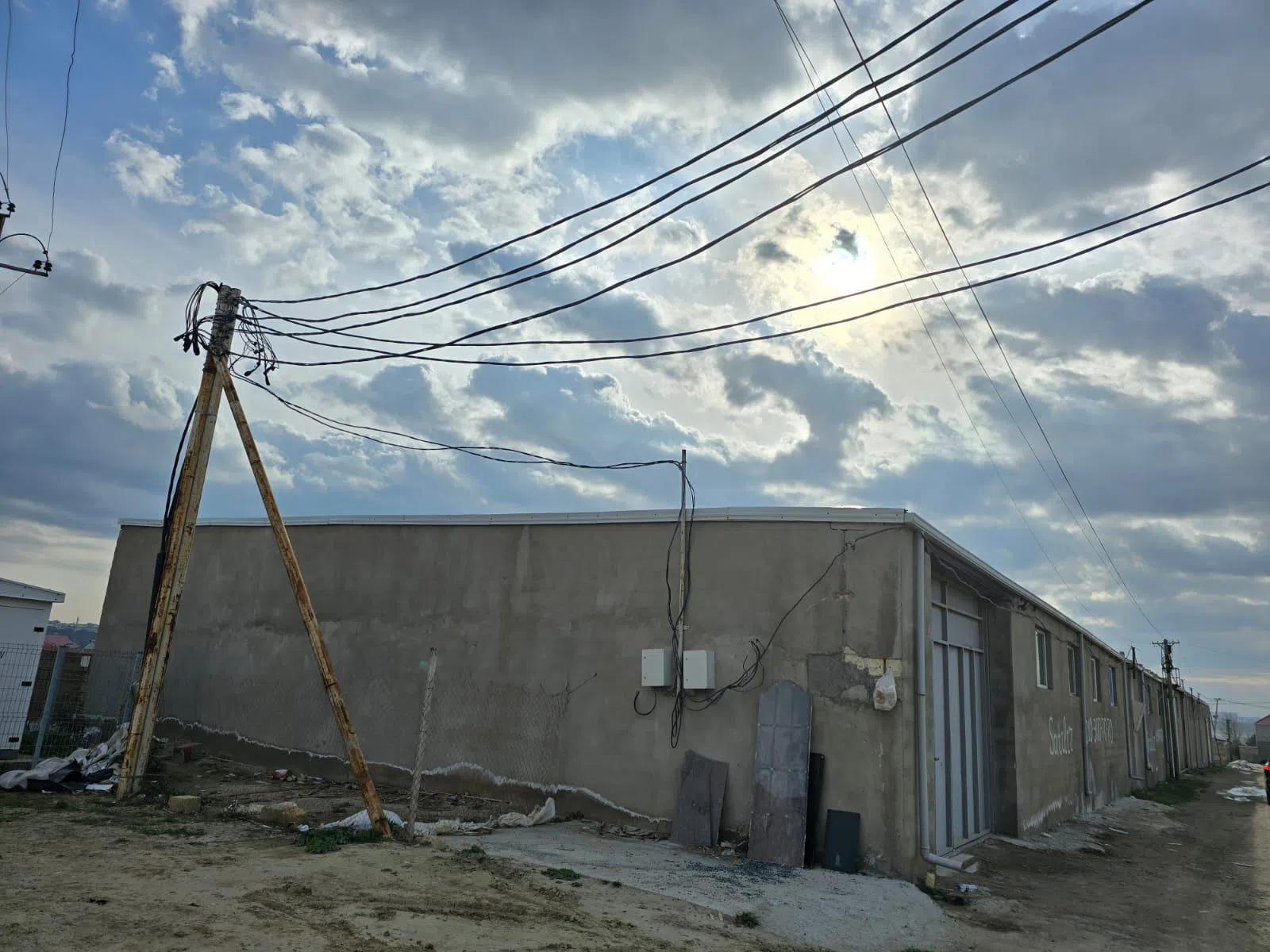 450 m² sahəsi olan anbar kirayə verilir - Tenderyard
