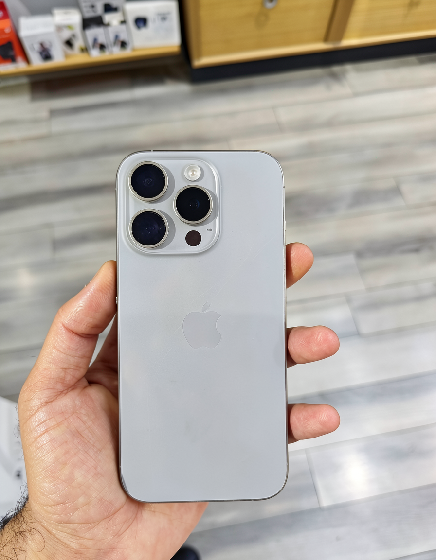 Apple, iPhone 15 Pro, 4 GB — şəkil 1