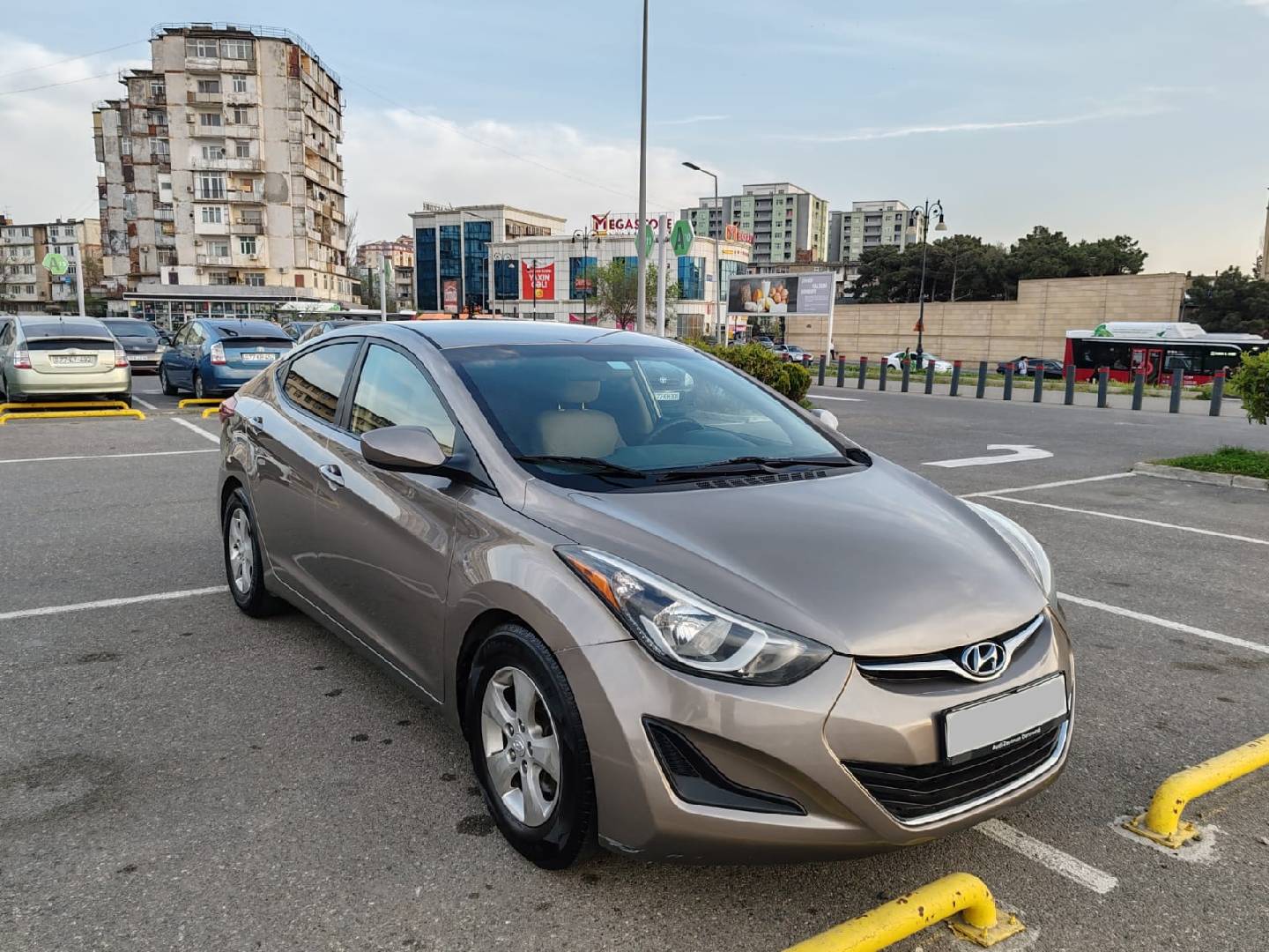 Hyundai Elantra, 2015 il, 259000 km — şəkil 6