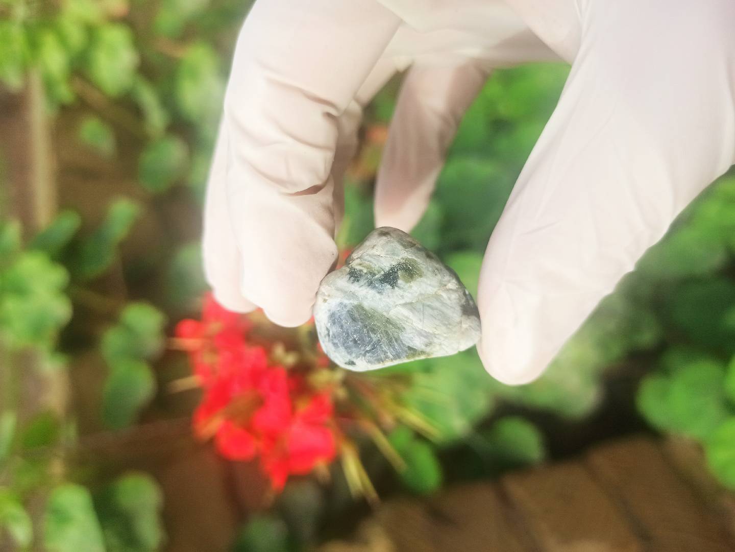 Təbii Mineral Daşların Satışı — şəkil 6