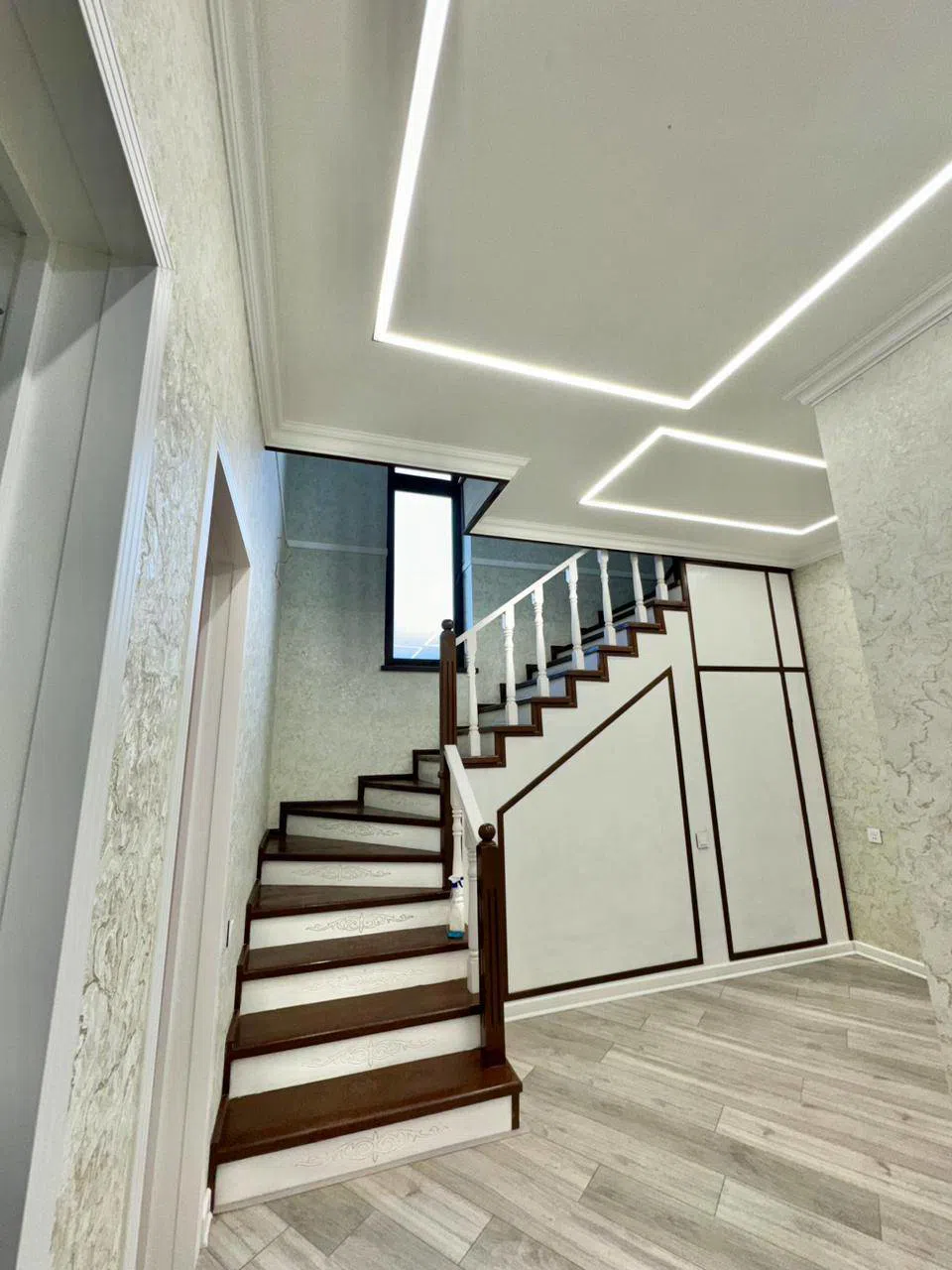 5 otaqlı həyət evi 200 m² - 4 sot torpaq sahəsində satılır