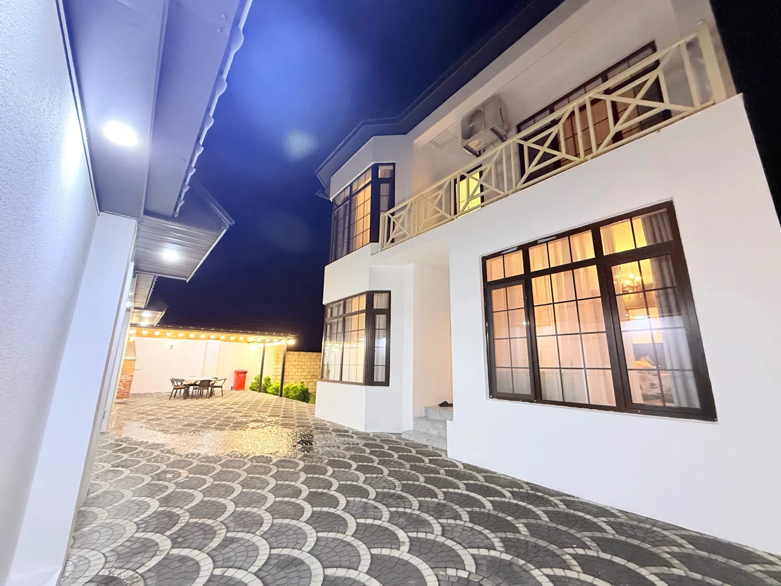 5 otaqlı villa 200 m² - günlük kirayə verilir — şəkil 1