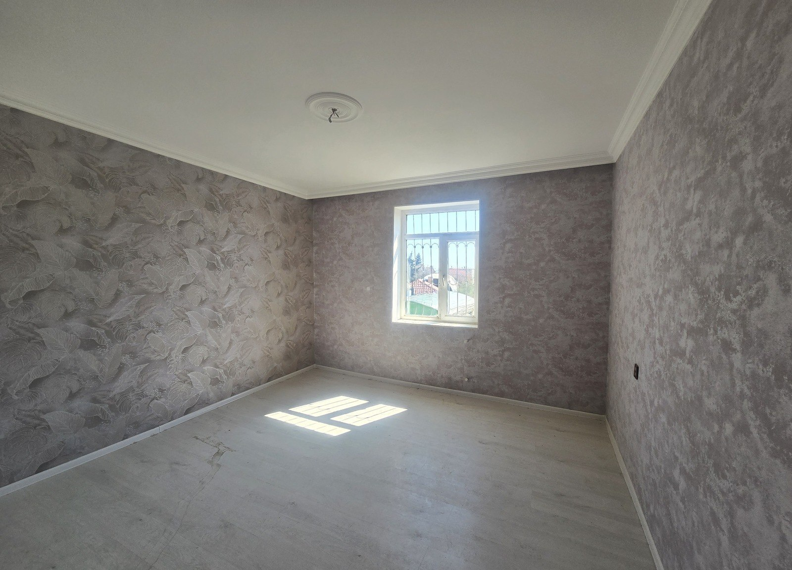 4 otaqlı həyət evi 111.7 m² satılır — şəkil 8