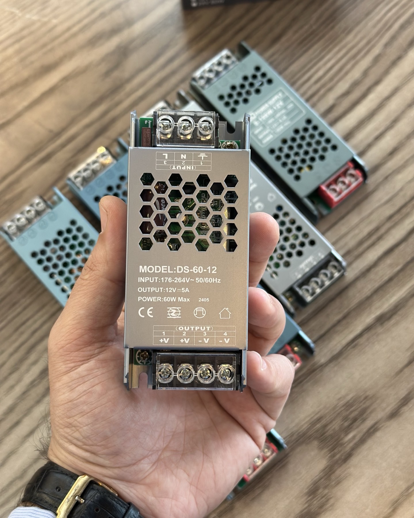 12v və 24v blok pitaniyalar — şəkil 2