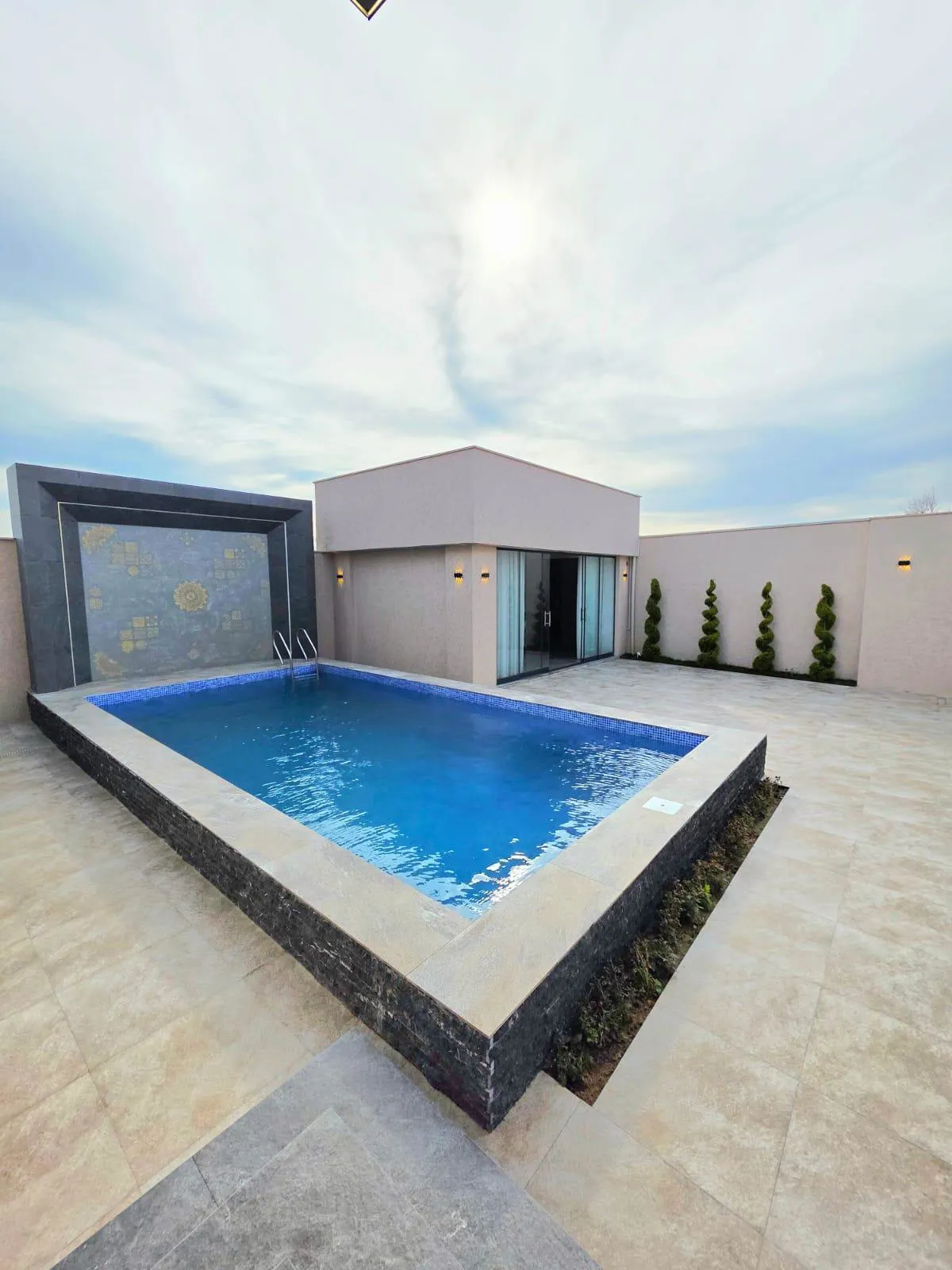 4 otaqlı villa 160 m² - 4 sot torpaq sahəsində satılır — şəkil 6
