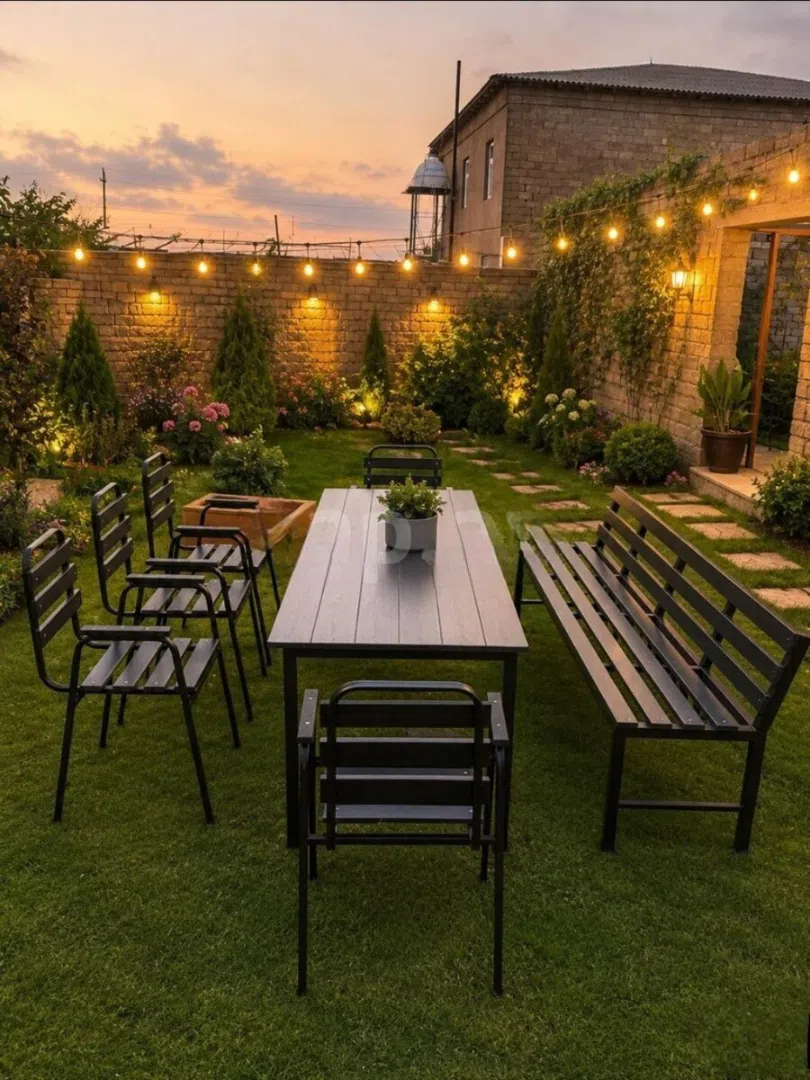 Rectangular garden table, Brown color - Tenderyard