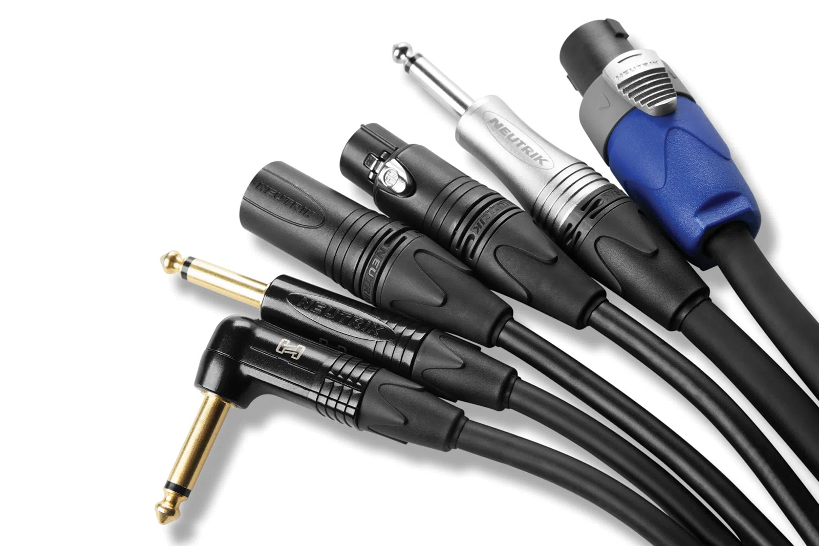 HDMI, AUX, VGA Hər növ kabel və perexodniklər bizdə var — şəkil 1