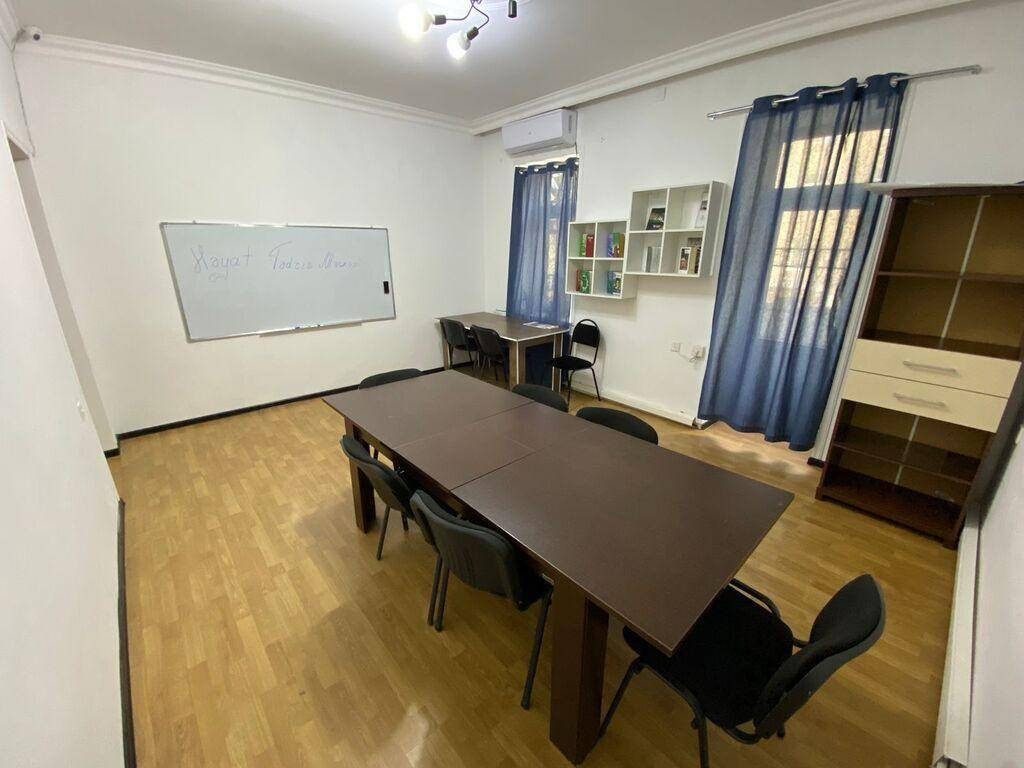 160 m² Əla təmirli obyekt kirayə verilir — şəkil 8