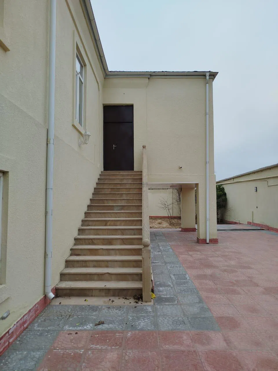 5 otaqlı həyət evi 280 m² - satılır — şəkil 13