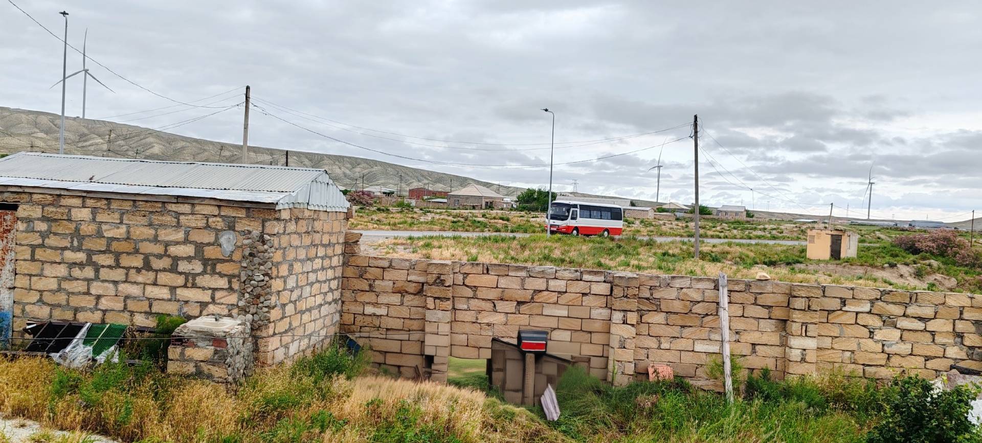 3 otaqlı həyət evi 3 m² - 5 sot torpaq sahəsində satılır — şəkil 6