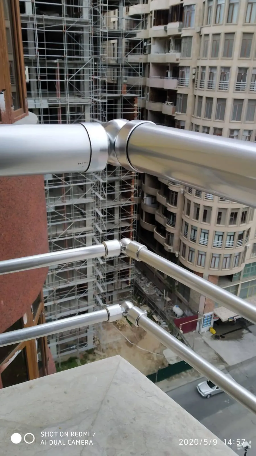 Balkon üçün təhlükəsiz məhəccər — şəkil 4