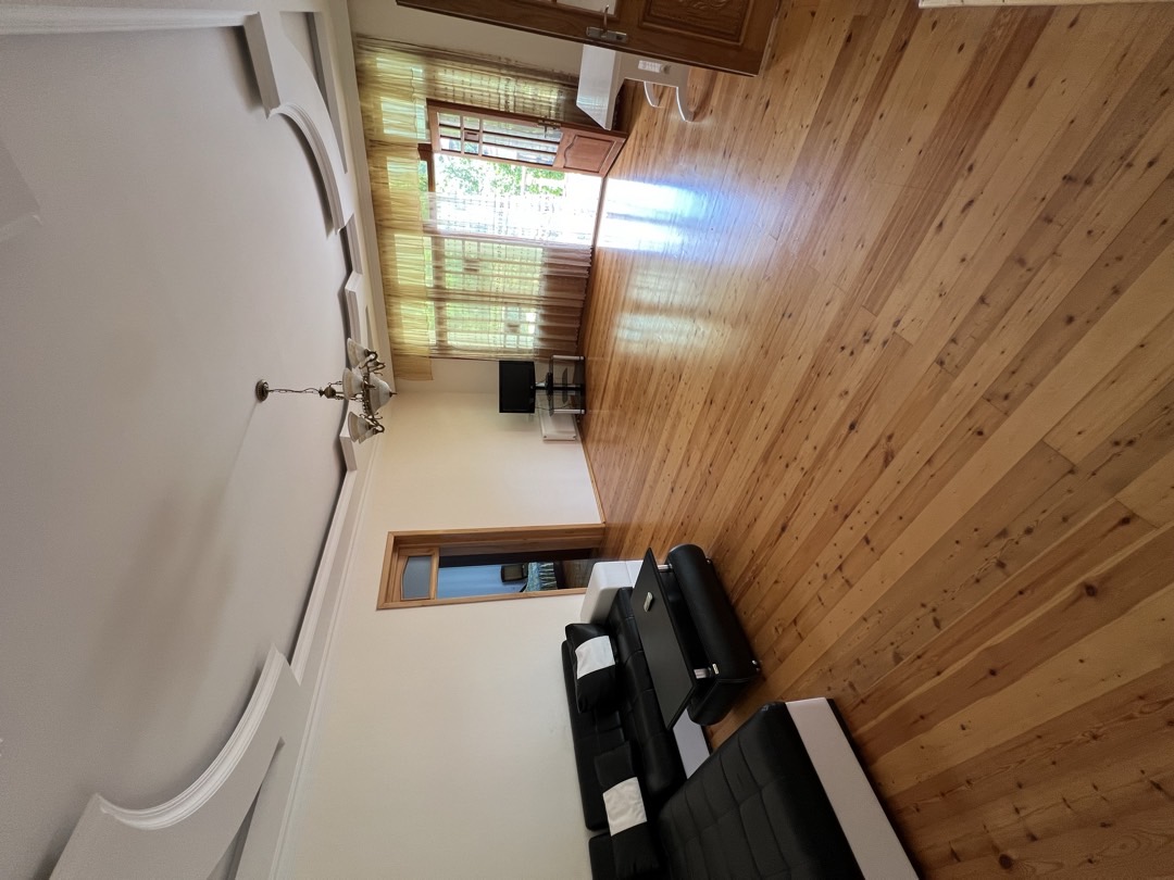 10 otaqlı bağ evi 350 m² 13 sot torpaq sahəsində günlük kirayə verilir — şəkil 17