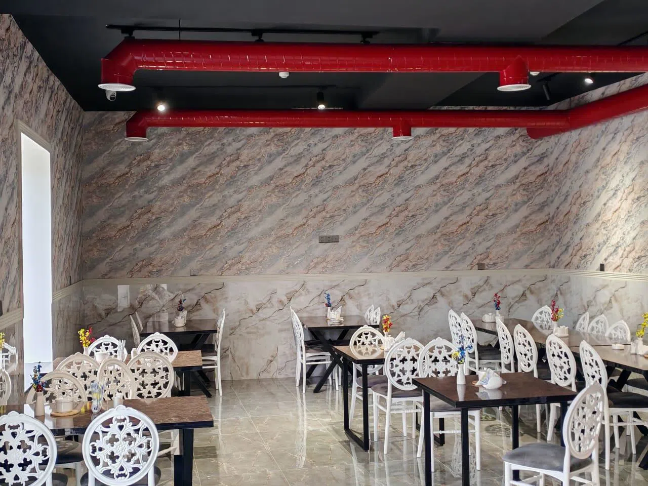 170 m² Əla təmirli obyekt satılır — şəkil 1