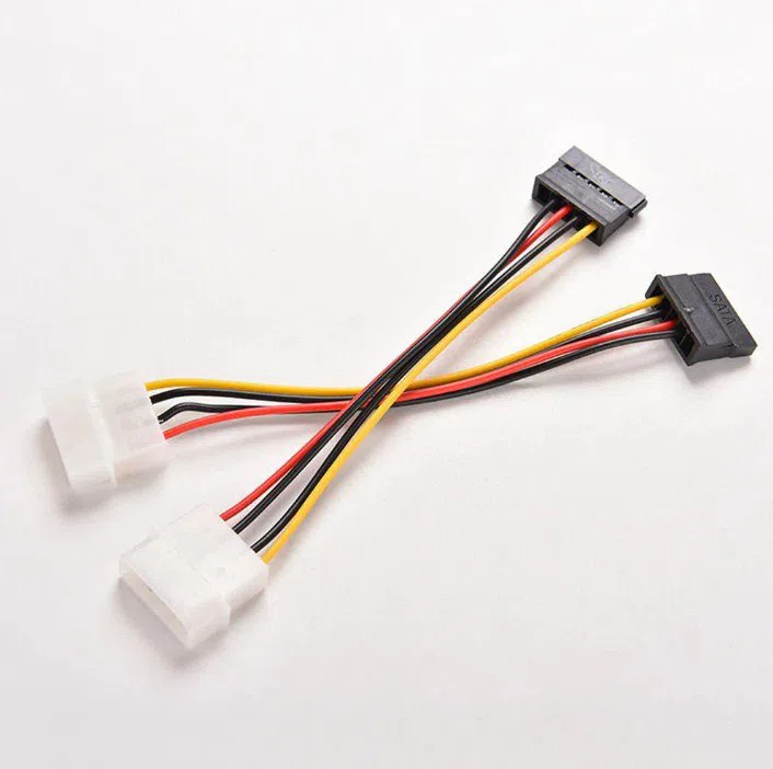 Sata Power Cable — şəkil 1