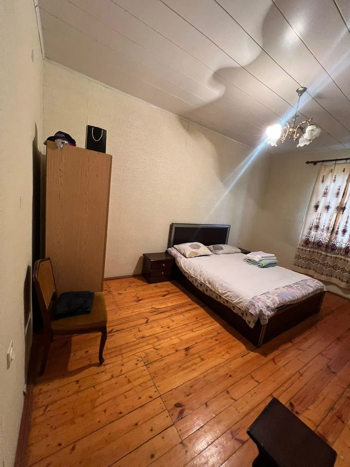 6 otaqlı bağ evi 200 m² 7 sot torpaq sahəsində satılır — şəkil 5