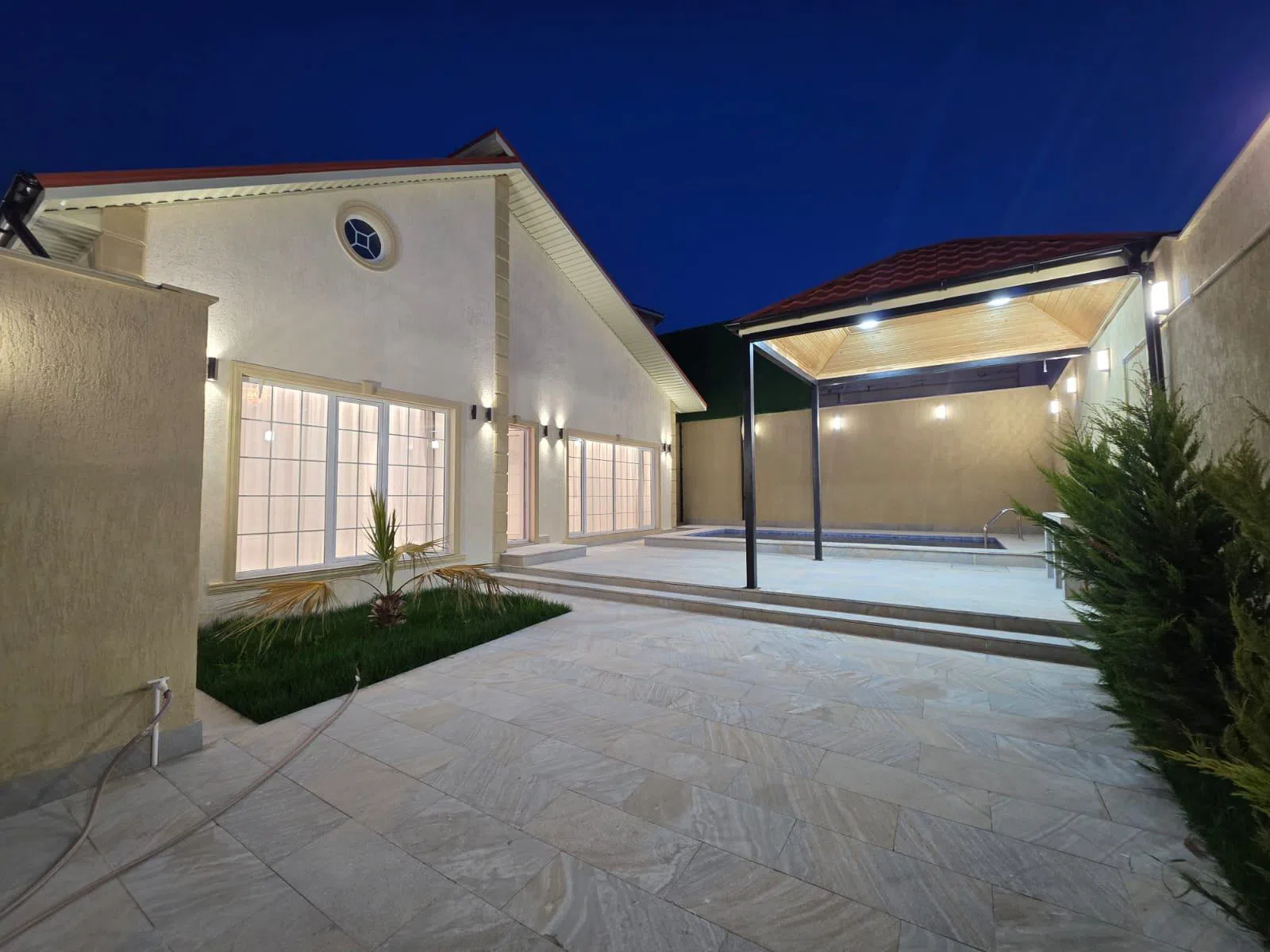 4 otaqlı villa 140 m² - 3 sot torpaq sahəsində satılır — şəkil 2