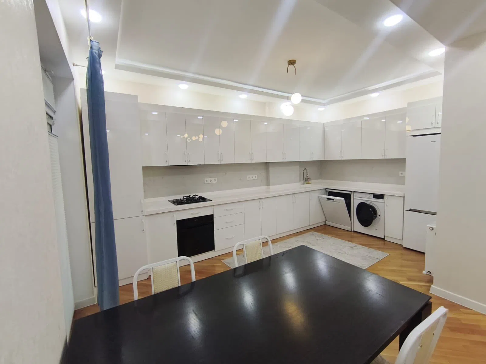 3 otaqlı mənzil 100 m² kirayə verilir — şəkil 8