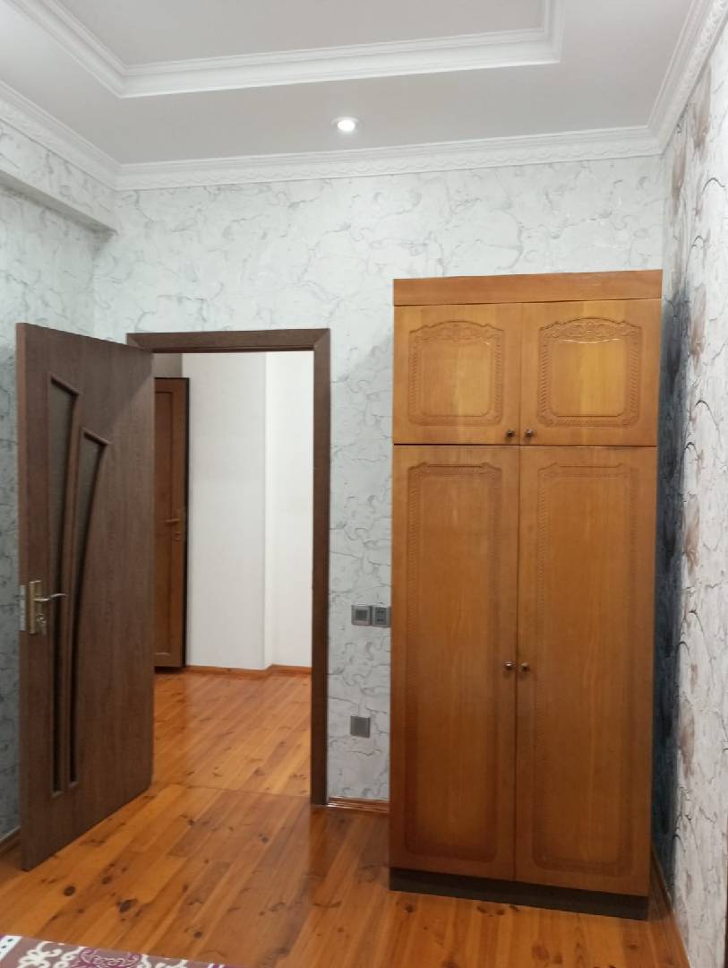 2 otaqlı mənzil 65 m² kirayə verilir — şəkil 6