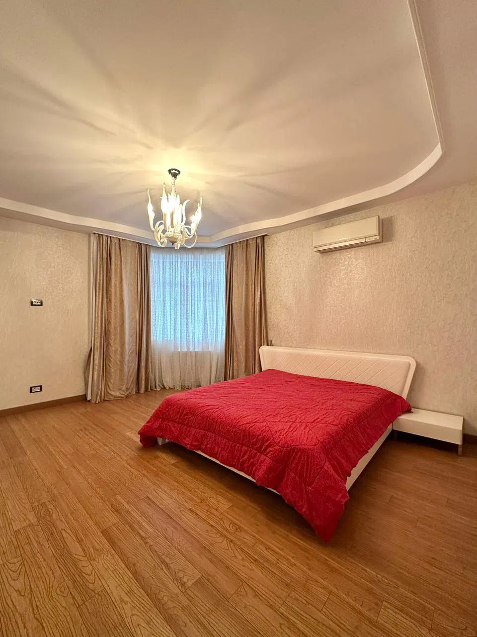 4 otaqlı mənzil 180 m² satılır — şəkil 12