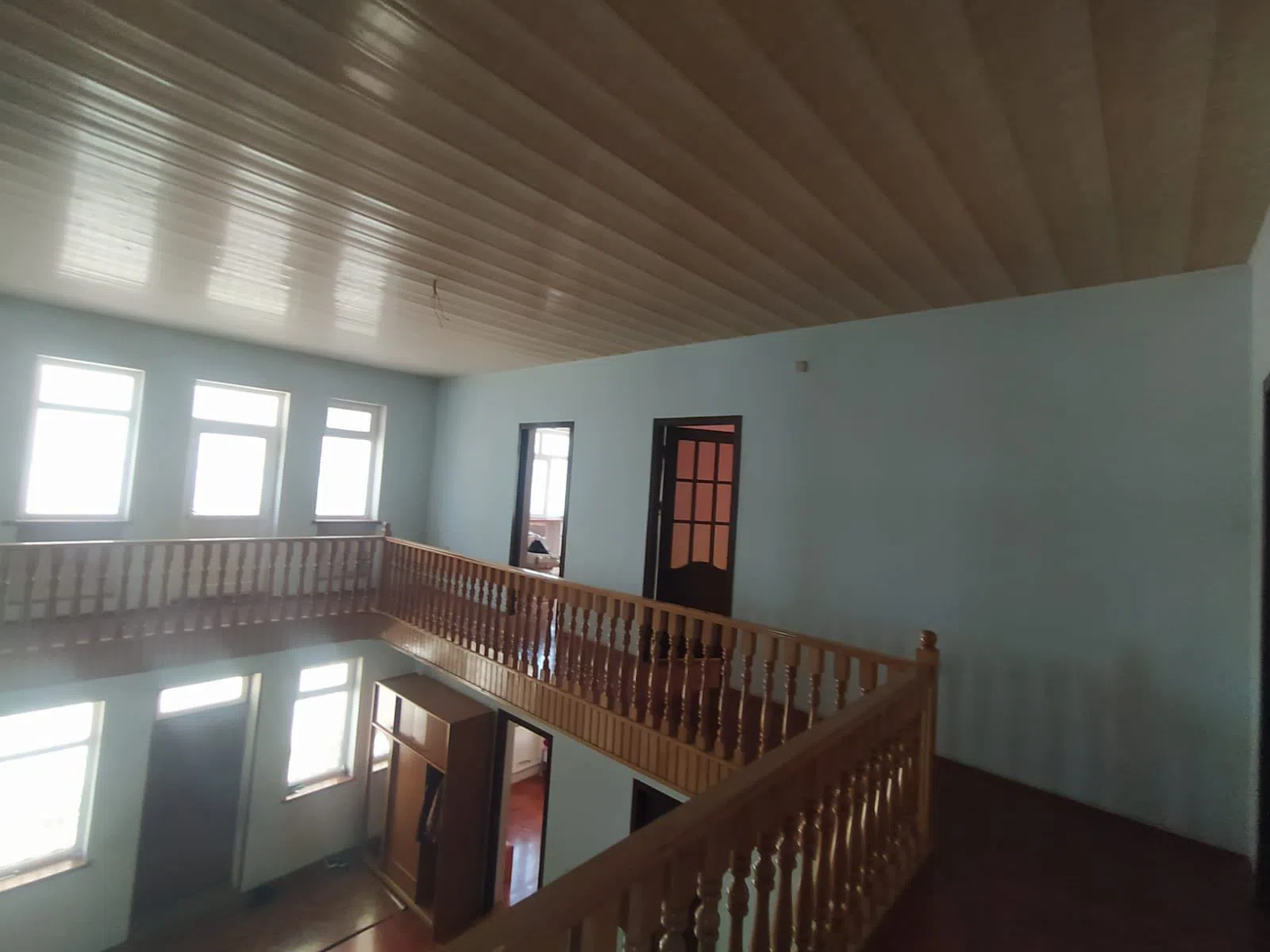 8 otaqlı villa 495 m² - satılır — şəkil 2