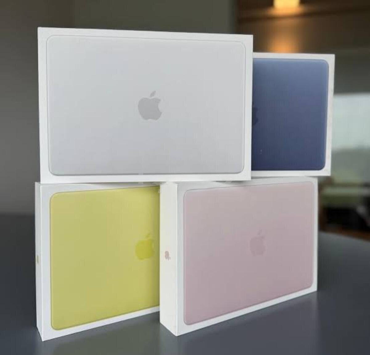 Apple markalı notbuk, Gümüşü rəng — şəkil 1
