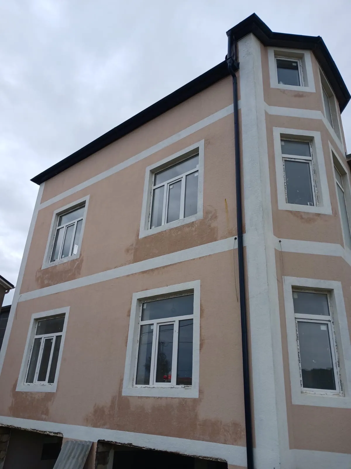 8 otaqlı villa 353 m² - 6 sot torpaq sahəsində satılır — şəkil 8
