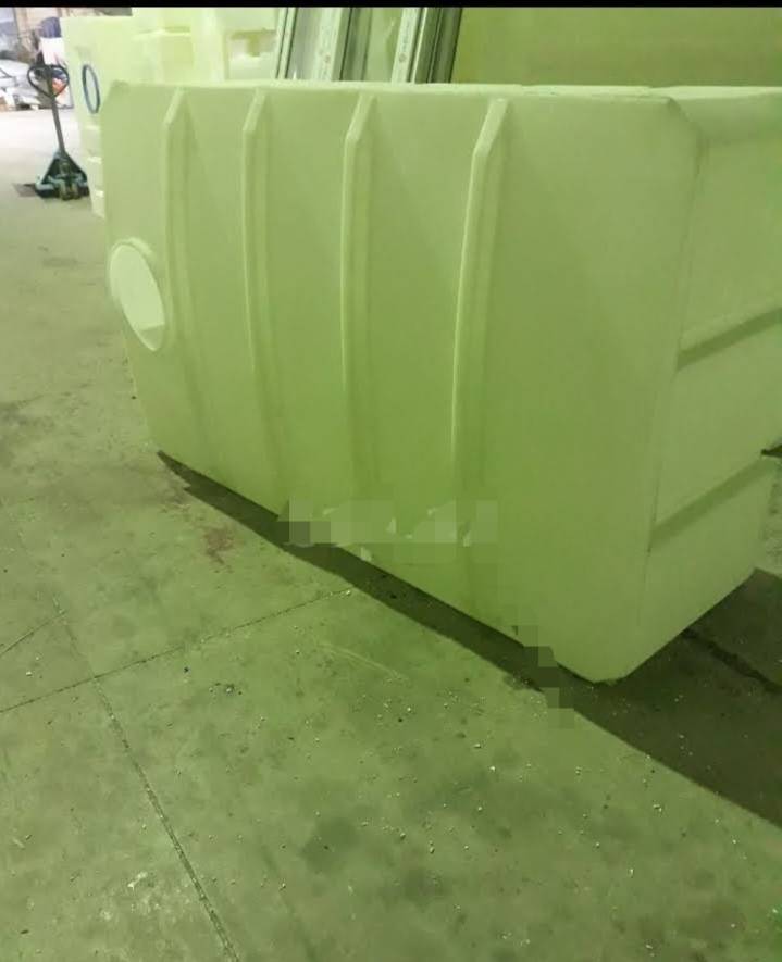 Plastik çənlər. — şəkil 6
