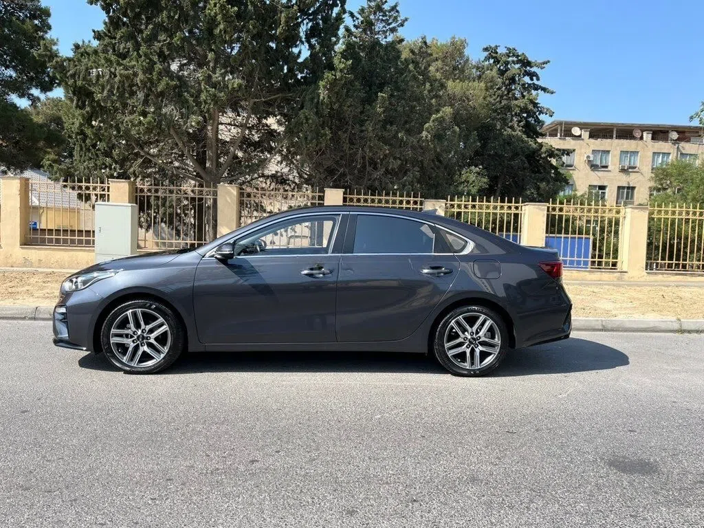 Kia K3, 2019 il, 85000 km — şəkil 8