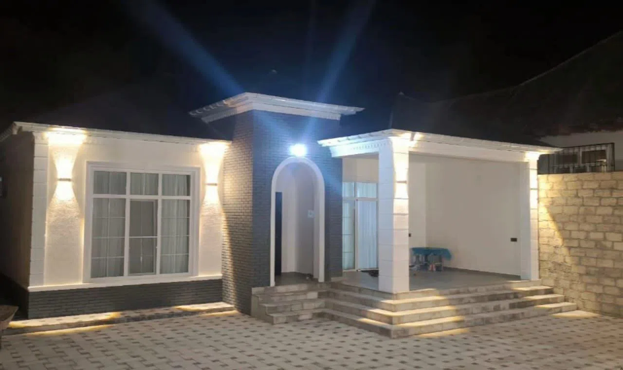 4 otaqlı həyət evi 150 m² - günlük kirayə verilir — şəkil 2