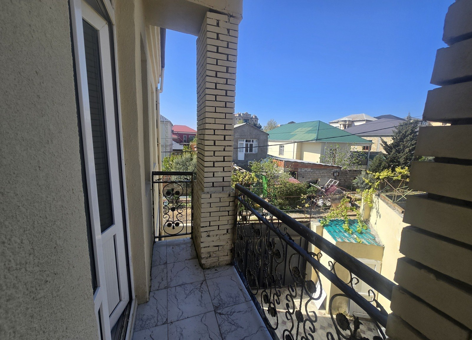 4 otaqlı həyət evi 111.7 m² satılır — şəkil 3