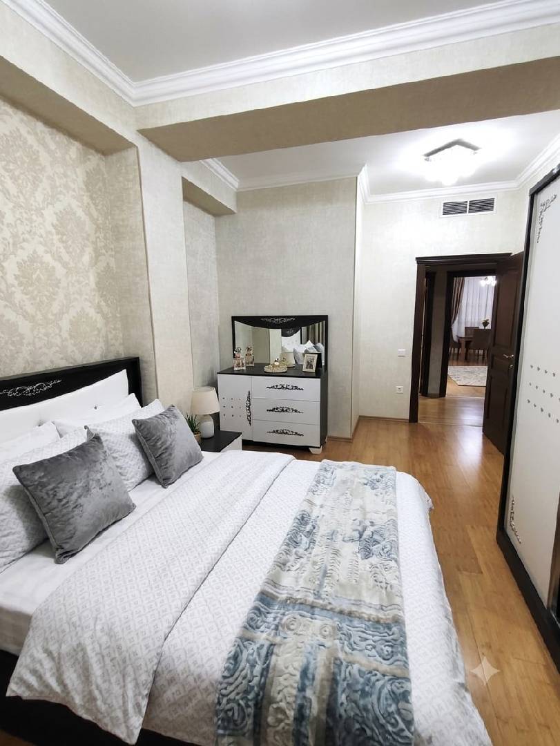 2 otaqlı mənzil 85 m² kirayə verilir — şəkil 5