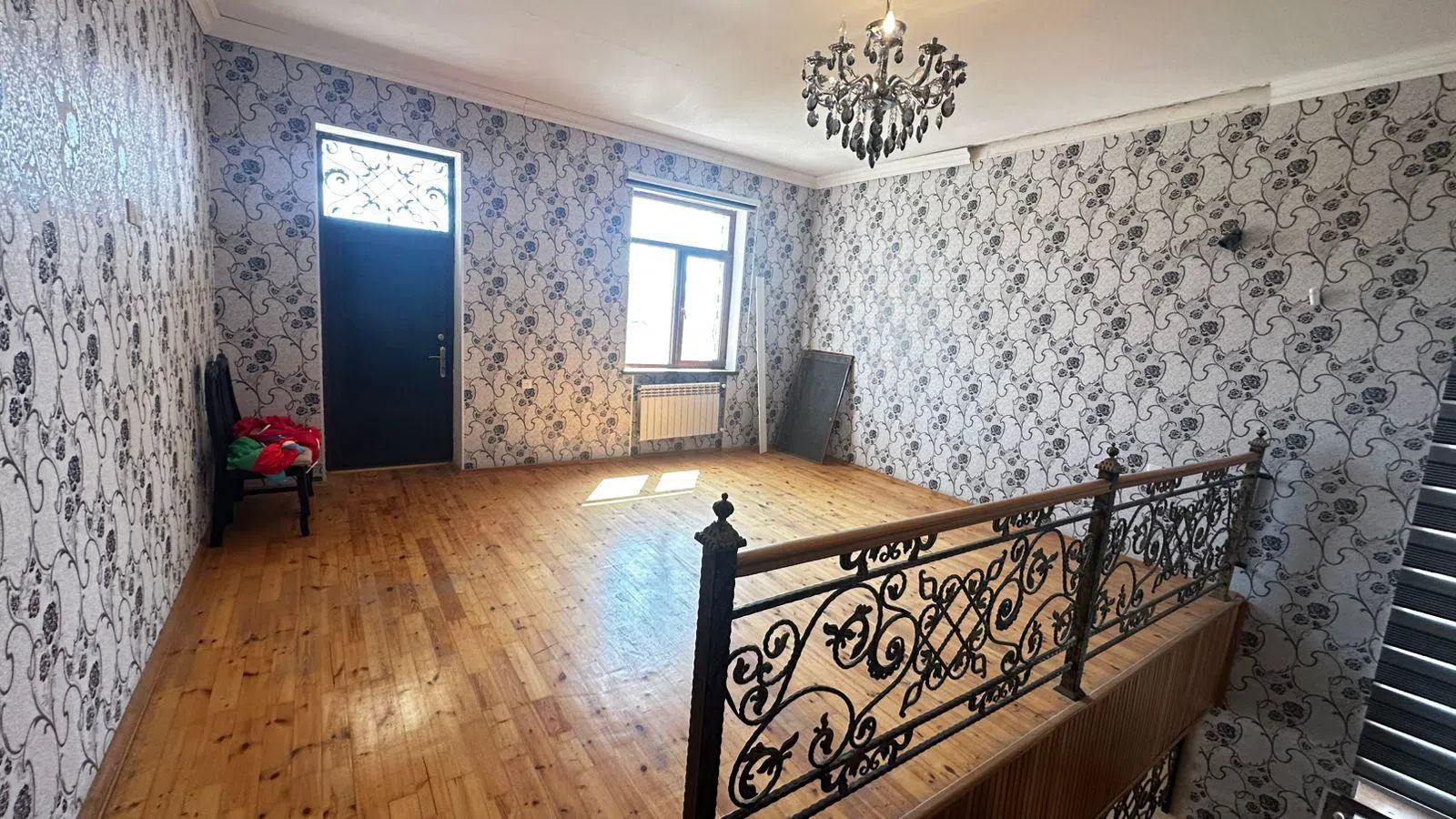 7 otaqlı həyət evi 264 m² - 15 sot torpaq sahəsində satılır
