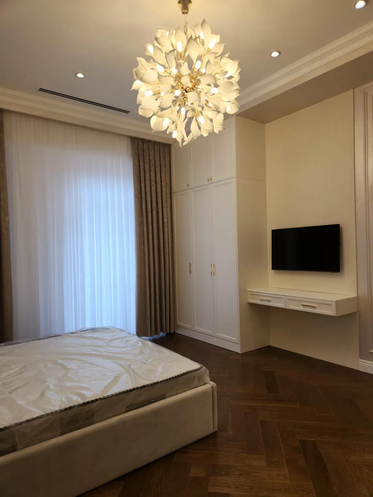 4 otaqlı mənzil 150 m² kirayə verilir — şəkil 13