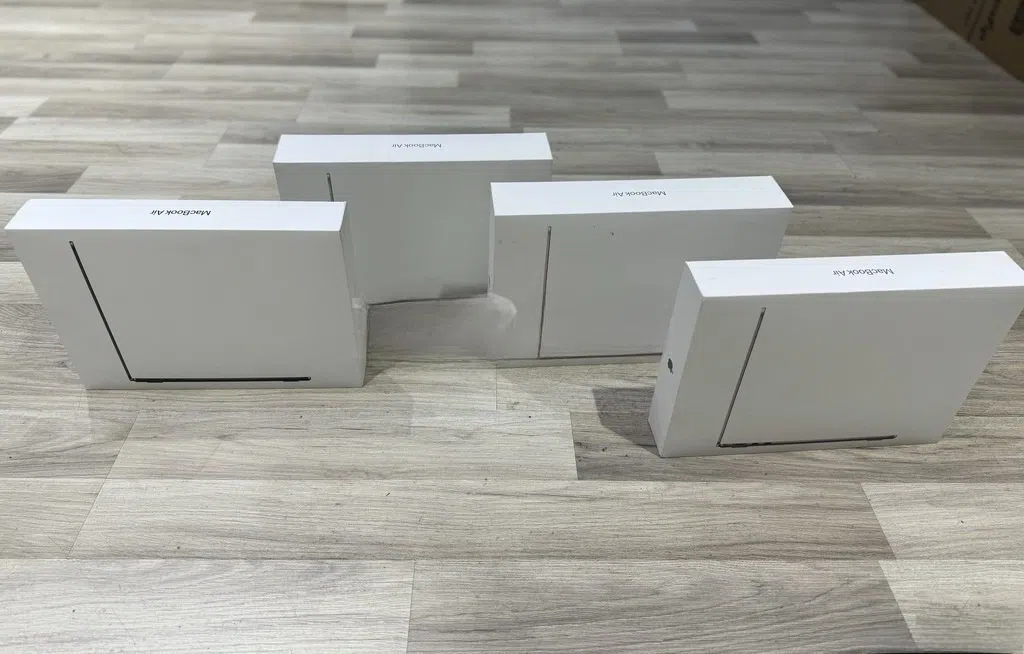 Apple markalı notbuk, Qarışıq rəng - Tenderyard